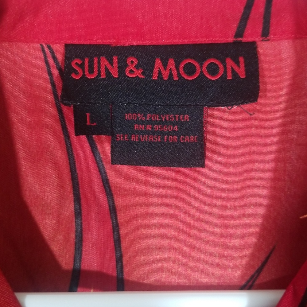 Sun & Moon Graphic Motorcycle Men Button Down Short Sleeves Shirt. Size L - Picture 5 of 9